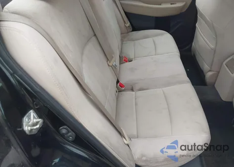 2015 Subaru Legacy 2.5I z USA, uszkodzony, nr VIN 4S3BNAA64F3026031